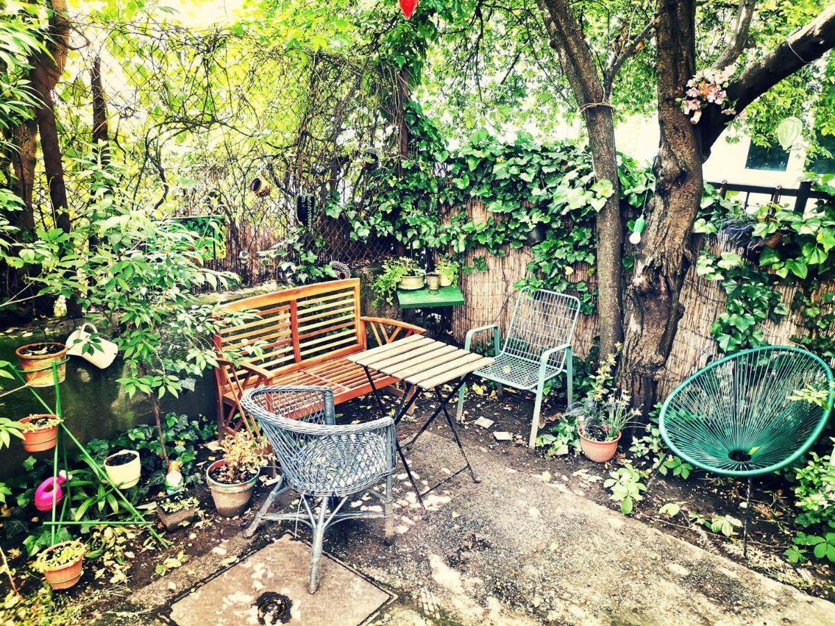 Flat In Historic Villa With Your Own Private Garden, Near City Park Budapešť Exteriér fotografie