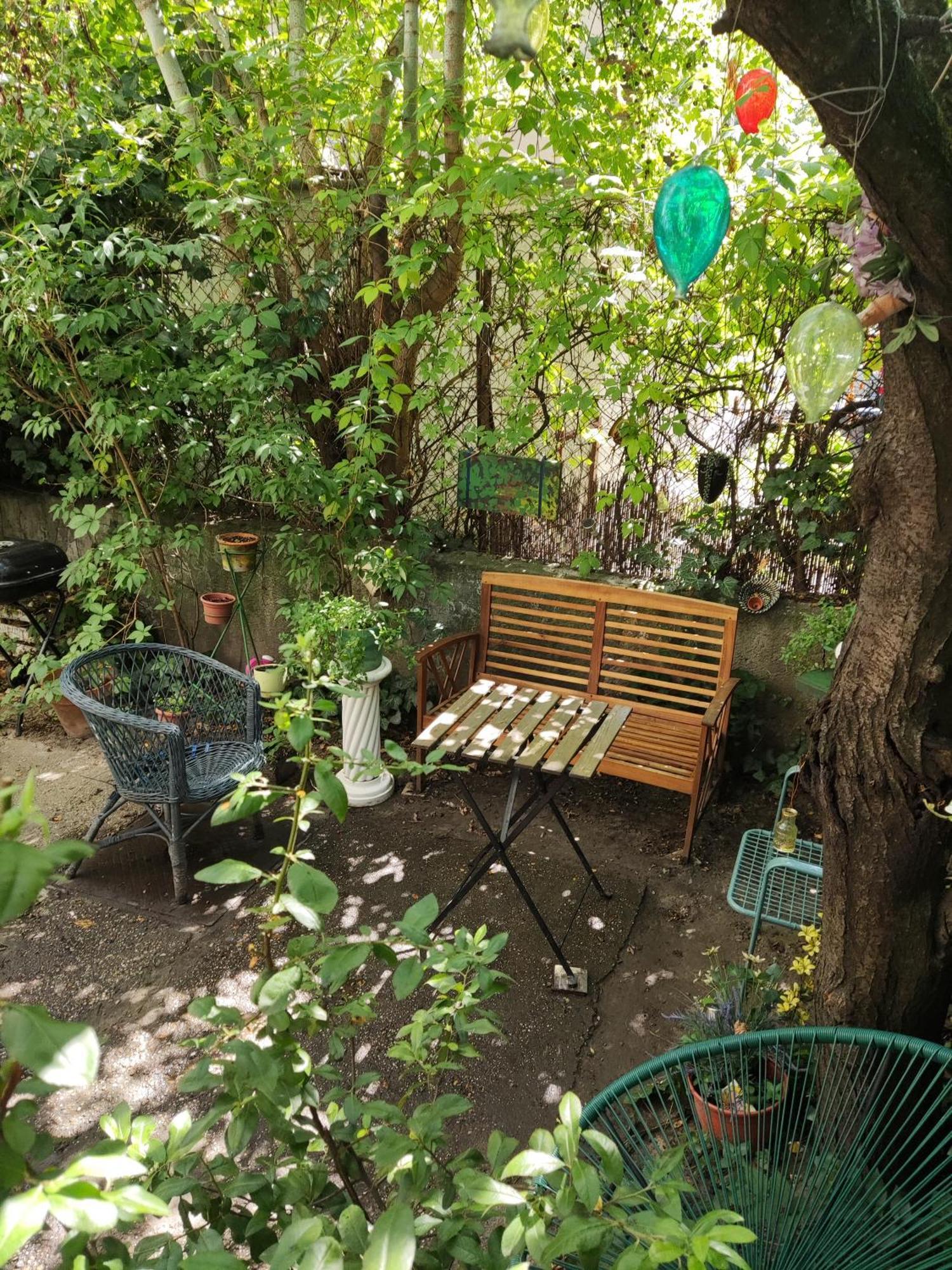 Flat In Historic Villa With Your Own Private Garden, Near City Park Budapešť Exteriér fotografie